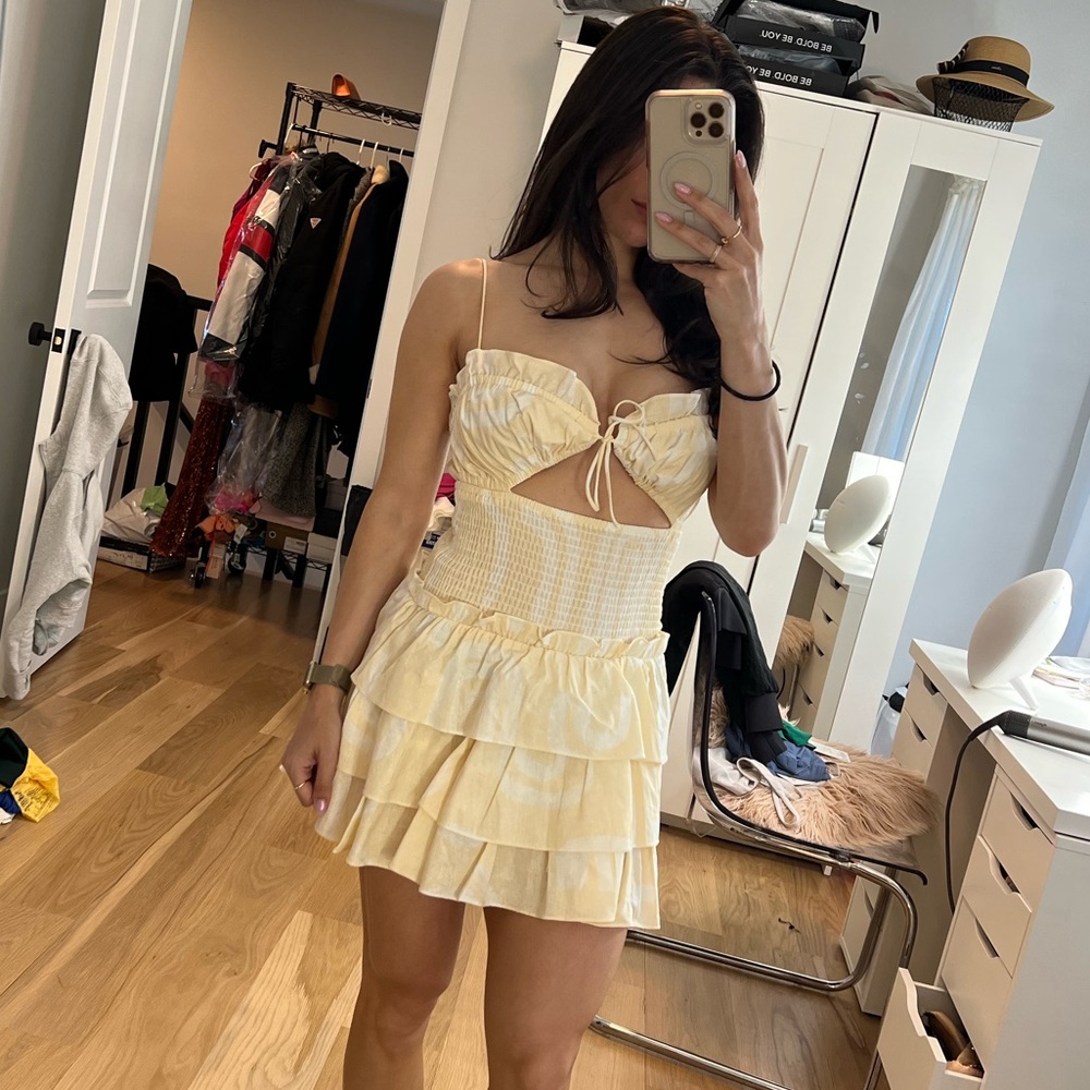Fun girly yellow and cream Sabo Skirt mini dress